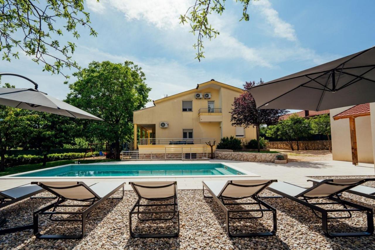 Holiday Home Terra Roca - Imotski, Natural Environment With Complete Peace And Quiet. ภายนอก รูปภาพ